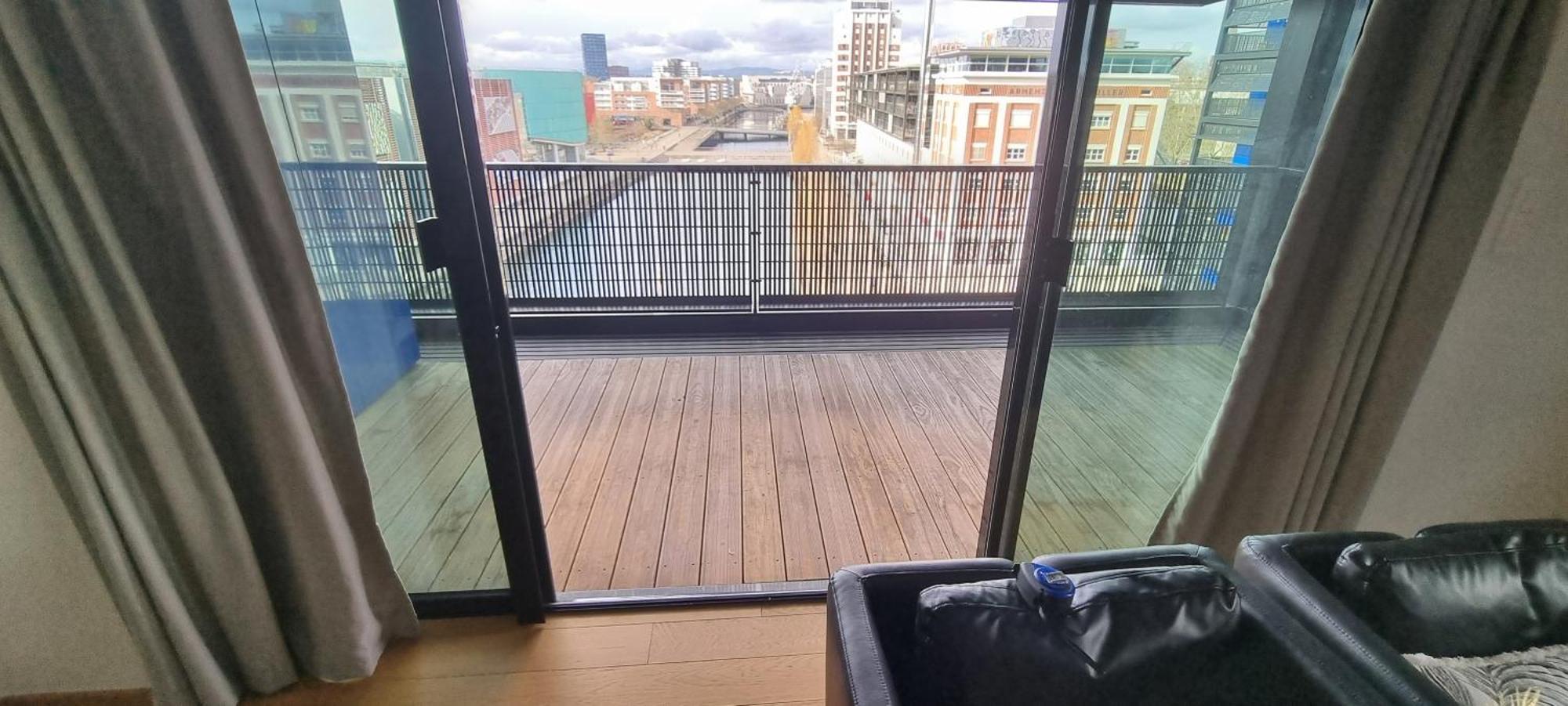 Bel Contemporain Avec Terrasse Climatisation Et Parking Payant En Option * Strasbourg